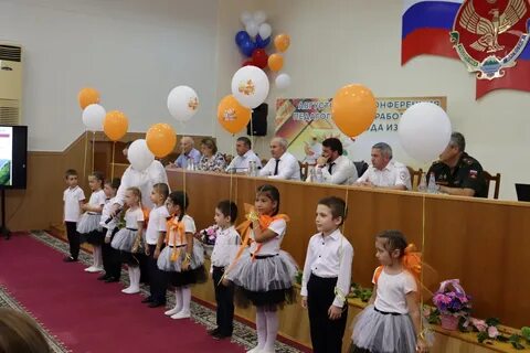 Анечка августовских событий телефон