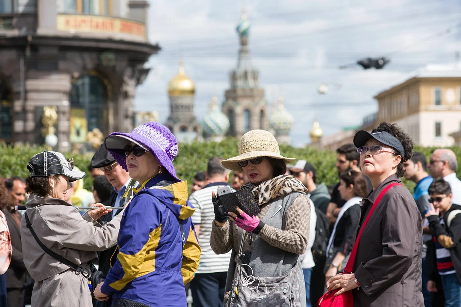 В москве более восемьсот уличных
