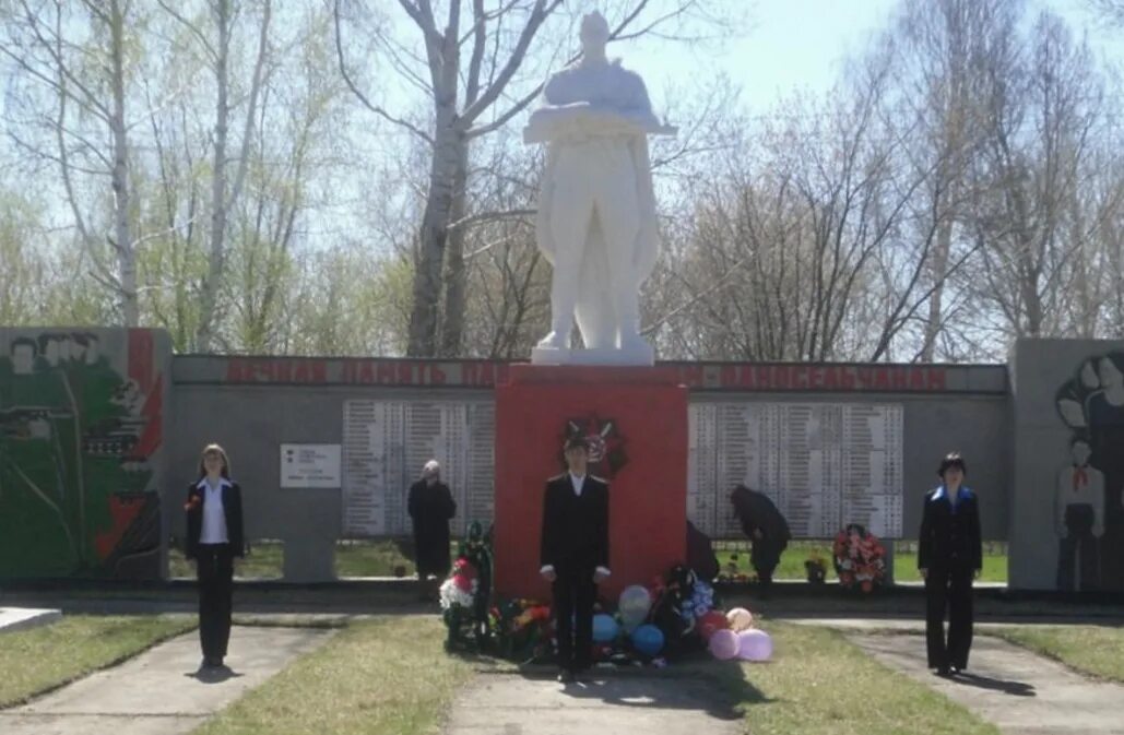 Село Подойниково Панкрушихинский район. Велижанка Панкрушихинский район Алтайский край. Панкрушихинский район Алтайский край памятник. С.Подойниково Алтайский край Панкрушихинский район. Погода в зятьково