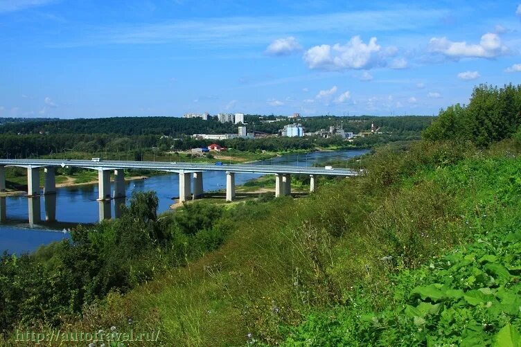 Пазл "Мост над рекой" из 170 элементов Собрать онлайн пазл № 236811