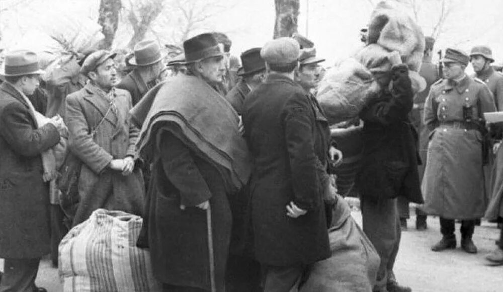 Депортация крымских татар в 1944. 23 февраля 1944 год депортация. Греки депортация. Депортация крымских татар в 1944. День депортации народов крыма.