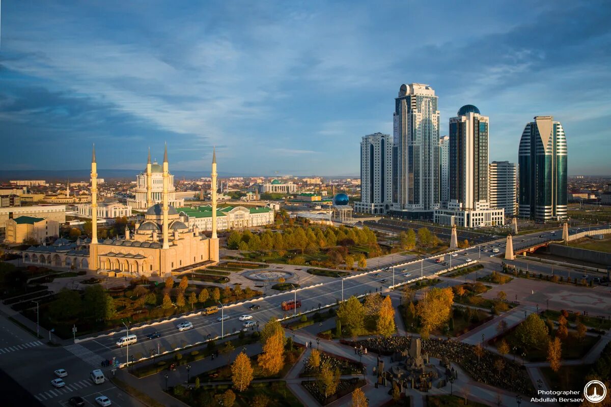 Есть ли чеченская республика. Грозный Сити Абдуллах Берсаев. Город Грозный 2023. Чечня Грозный 2023. Чечня 2023 Грозный Сити.