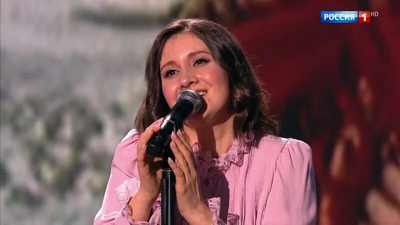 Алиса игнатьева. Песня белым снегом в исполнении алисы игнатьевой. Белым снегом ночь метельная алиса игнатьева. Алиса игнатьева белым снегом. Белым снегом алисой игнатьевой.