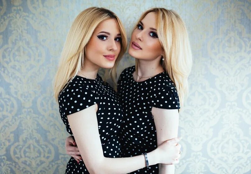 Сестра из маша. Маша настя сестра. Маша и настя пара. Маша настя сестра. Маша настя сестра.