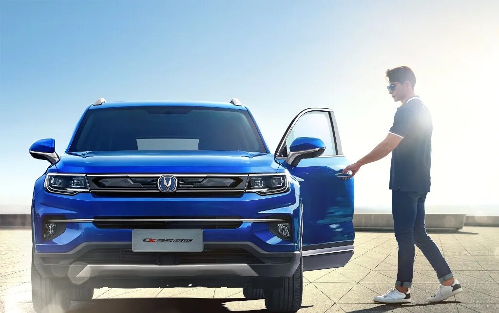 Чанган книга рекордов гиннесса. Changan Motors Rus. Чанган автосалон. Чанган синий 2016-. Changan похожий на Фольксваген.