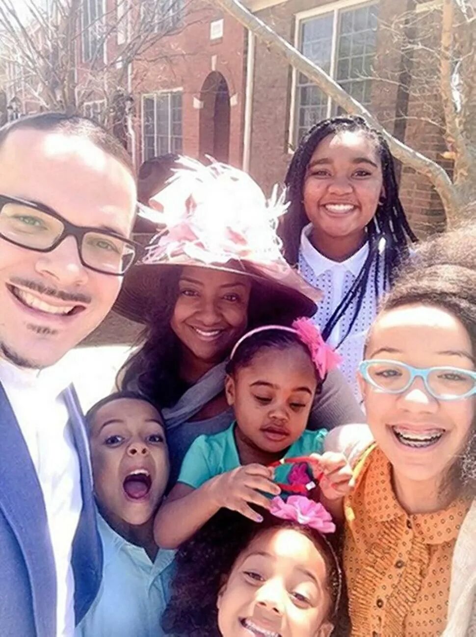 King's father. Kings father. Kings father. Kings father. Король утер пендрагон.