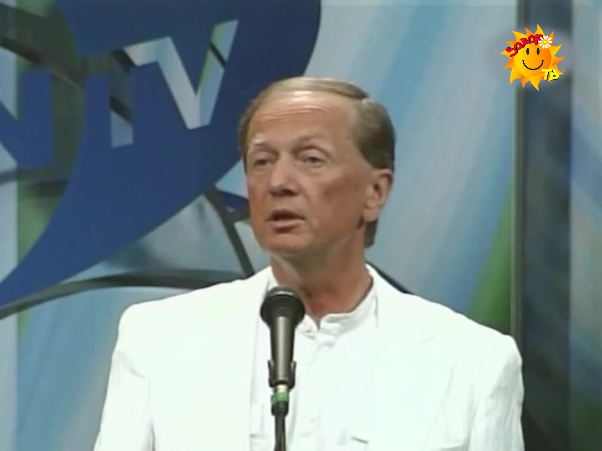 Пародия на задорнова. Задорнов об америке. Михаил задорнов про кирпичи. Задорнов об америке. Задорнов про американцев.