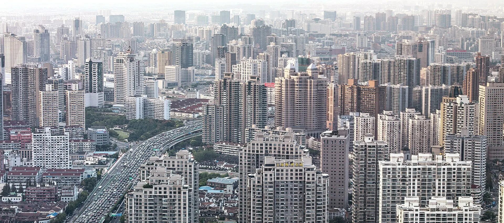 рост гор. чунцин урбанизированный. самые урбанизированные города. ява джакарта. мегаполис в китае чунцин.