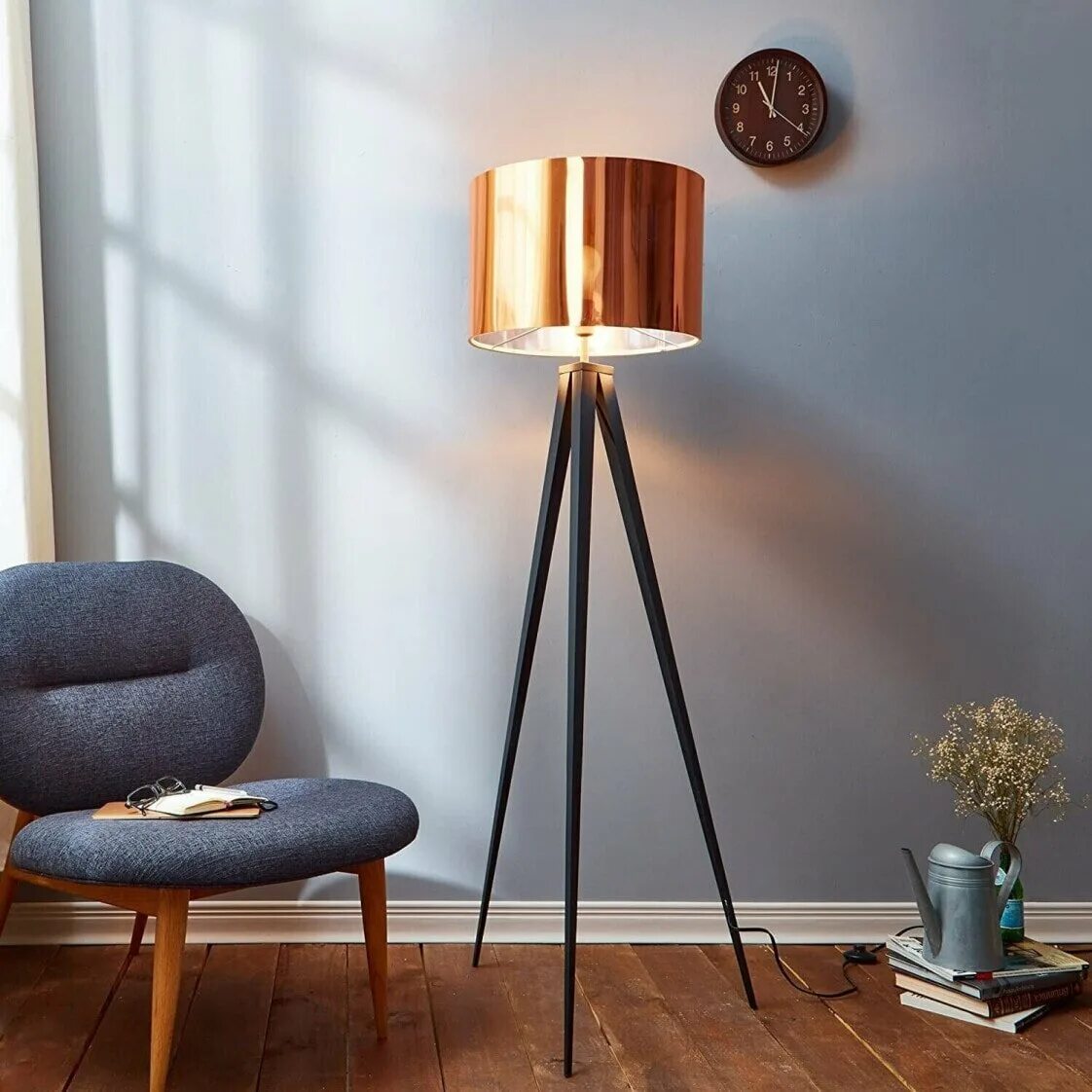 Лампа напольная на колесиках. Торшер trazos Nordic jy181 Floor Lamps. Торшер Tripod Floor Lamp. Бра Moooi Perch Light Wall. Торшер the Arc Black Metal Floor Lamp.
