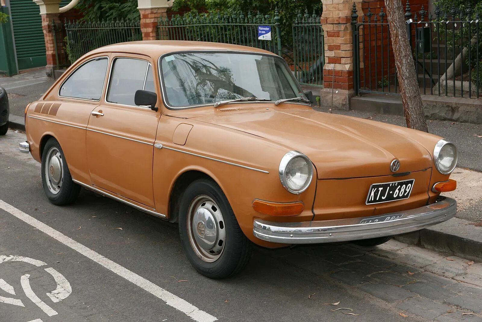 Vw tl. Volkswagen Type 3. Volkswagen Type 3 1600. Volkswagen Type 3 1500. Volkswagen Type 3 1970.