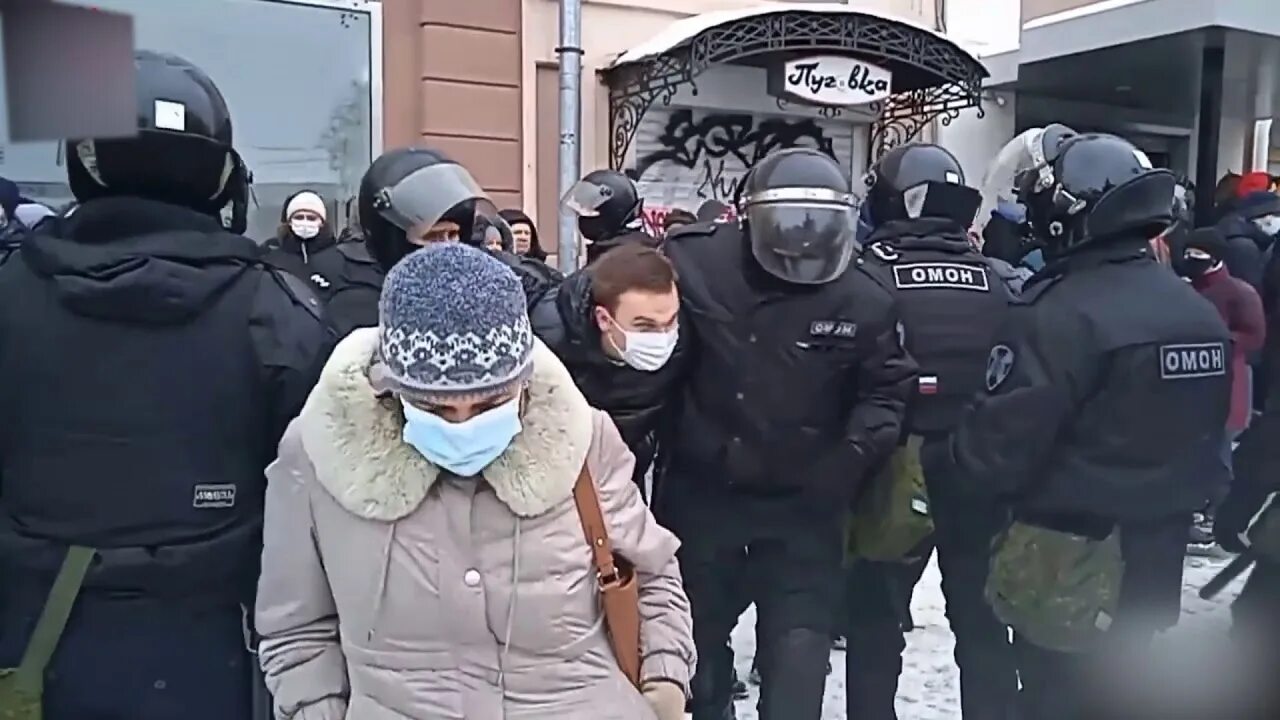 Протест н. Протесты в нижнем новгороде. избили на митинге нижний новгород. ахеджакова пикет в нижнем новгороде.
