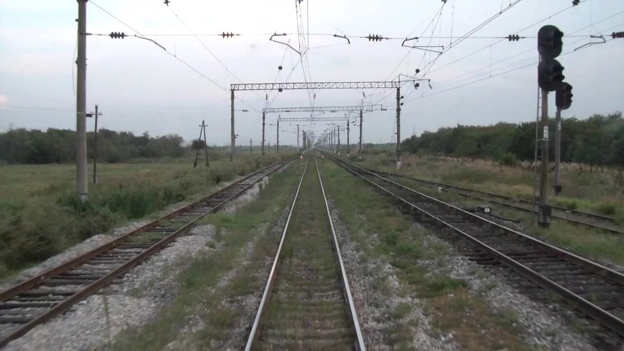 Станция мало движения. Стодеревская ставропольский край станция. червленная узловая станция. станция стодеревская минеральные воды. ж.д. станция стодеревская ставропольский край.