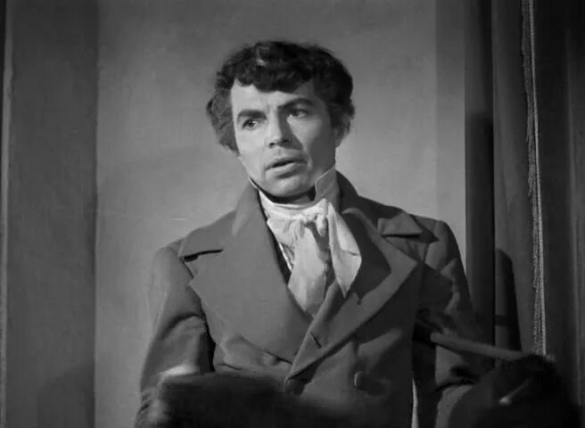 Джина лоллобриджида паяцы 1948. Бетси анна каренина. Сер 1943. Анна каренина 1948. Смотреть фильм серый человек.