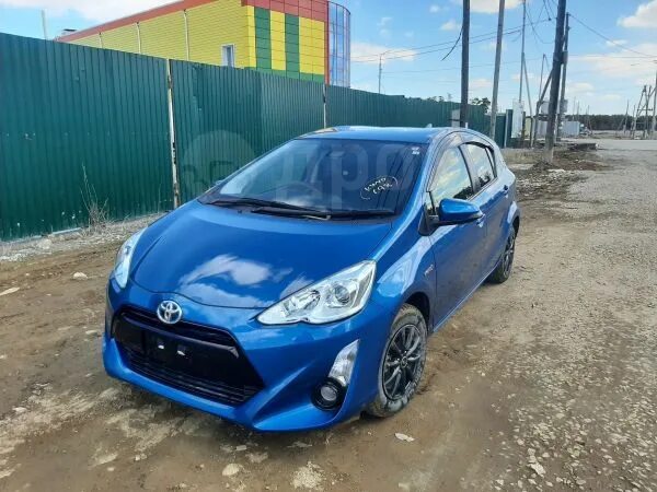 Машина aqua 2015 год. Аква 2015. Toyota aqua 2021. Тойота аква гибрид. Тойота аква 2015 года.
