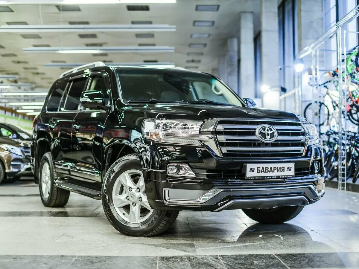 Ленд крузер 200 рестайлинг. Переделка ленд крузер 200 в рестайлинг. Toyota land cruiser 200 tuning кузова. Ленд крузер 200 рестайлинг. Toyota land cruiser 2008 рестайлинг.