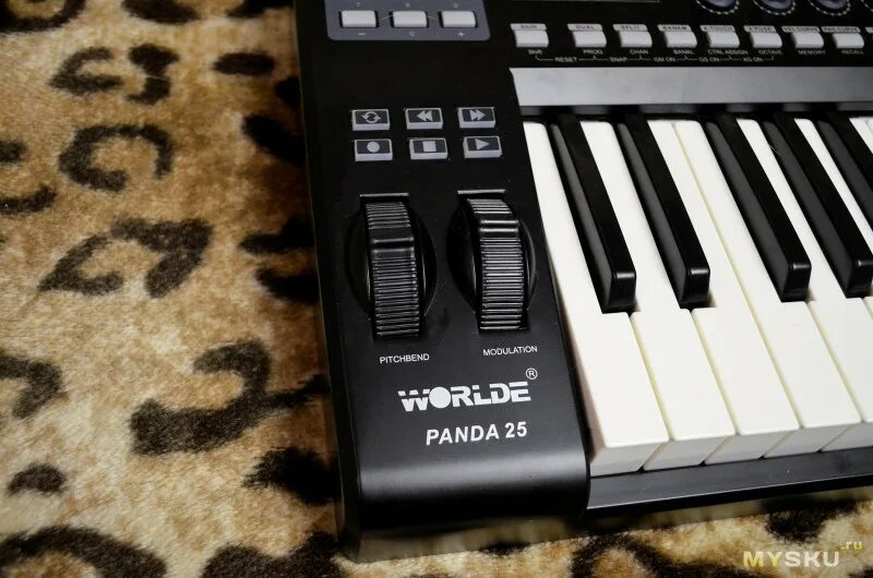 Midi клавиатура 25. Midi клавиатура 25