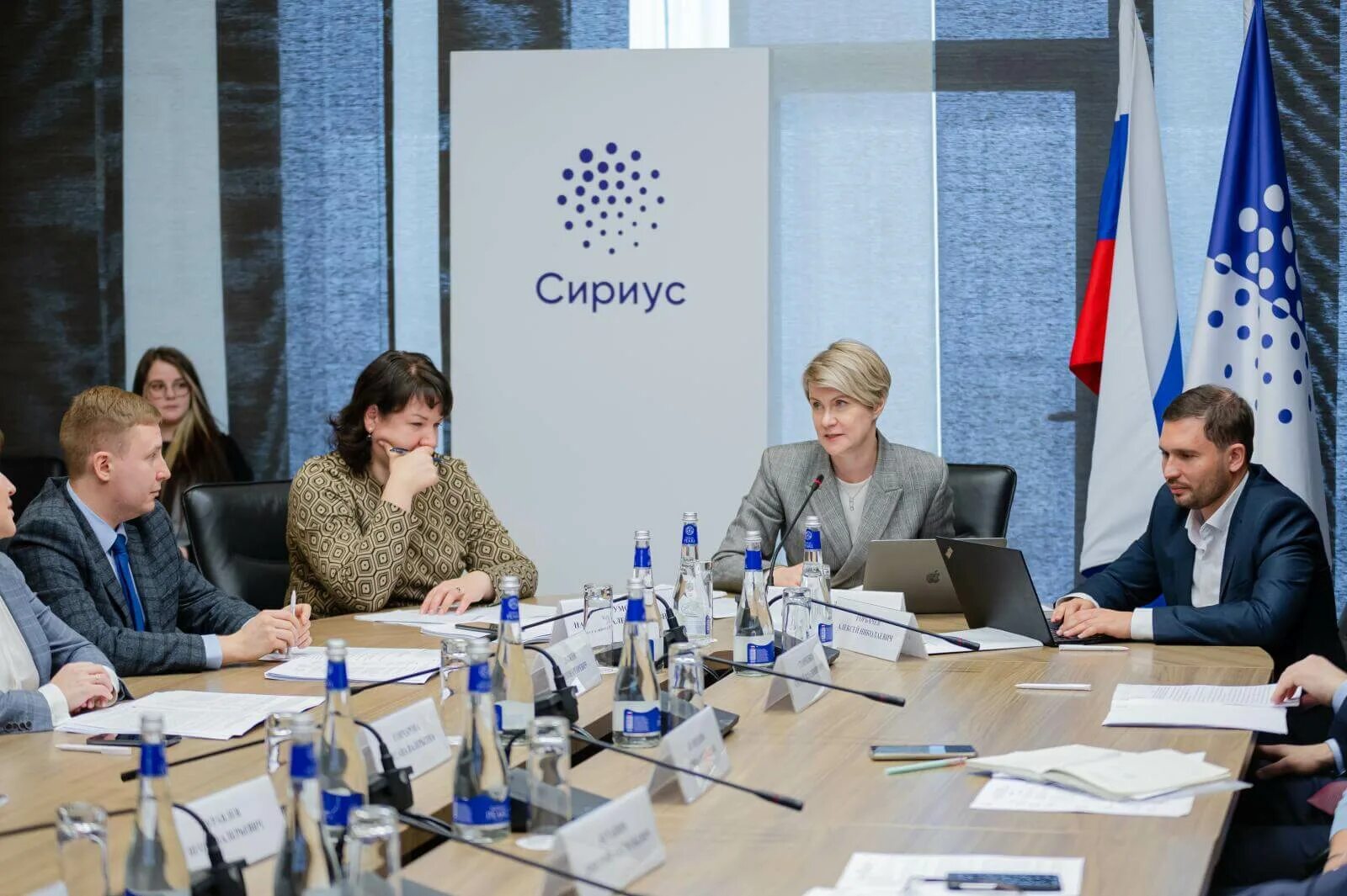 Центр шмелева ул 10 августа 56а. Координационный центр.
