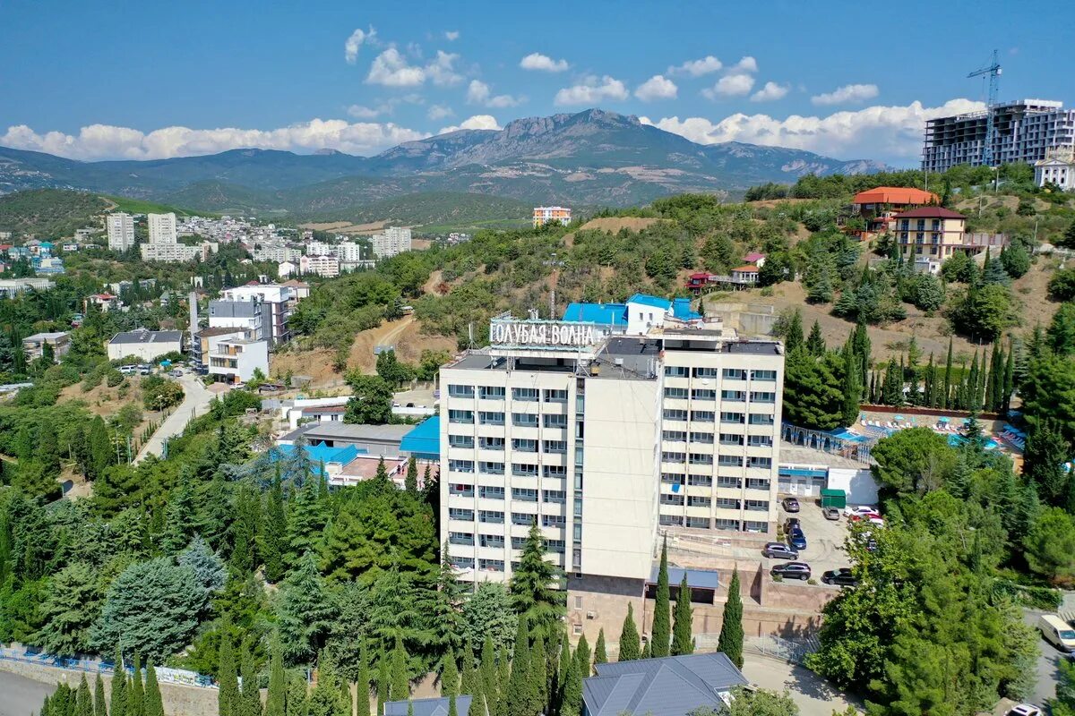 Голубая волна алушта 3 корпус. Санаторий голубая волна алушта. пансионат голубая волна алушта. голубая волна алушта 2 корпус. санаторий волна алушта.