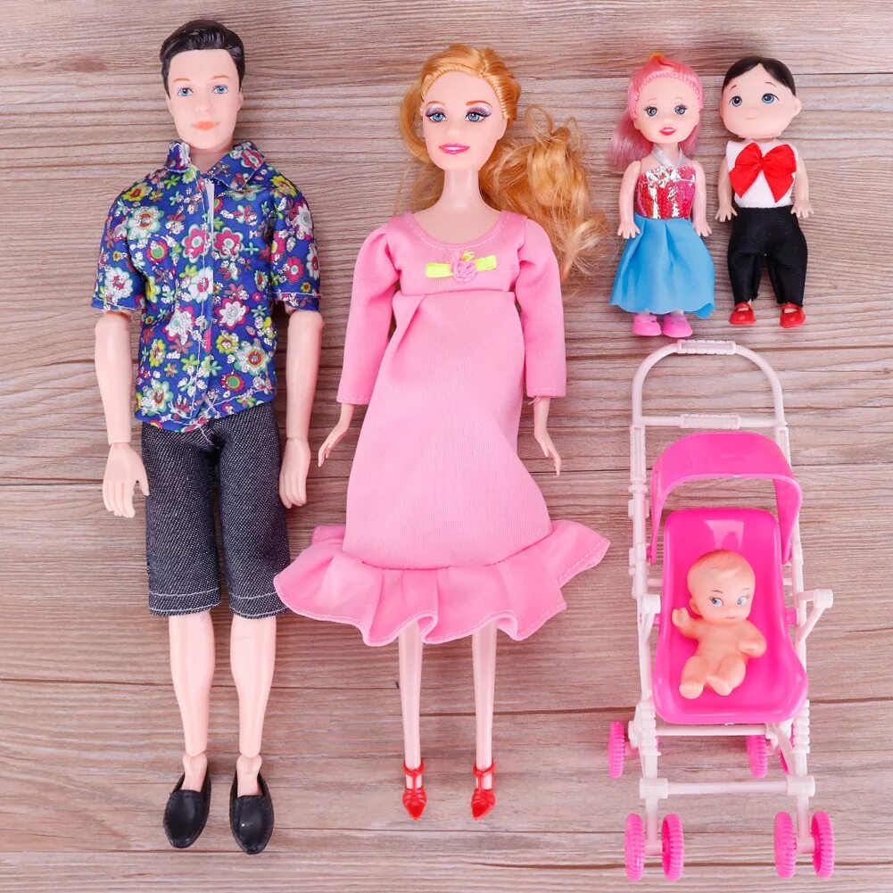 Кукла папа кукла мама. Куклы с мамами папами. Куколка мама папа. Куклы барби и кен с дочками. Кукла барби с кеном и штеффи.