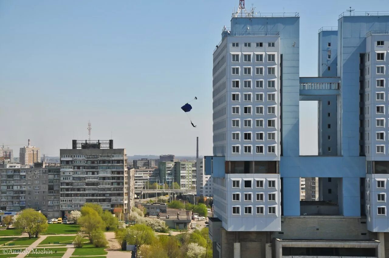 Дом советов в калининграде архитектор. Дворец советов калининград. Калининград гагарина высотка. Калининград недостроенный дом советов. Небоскребы калининград сити.