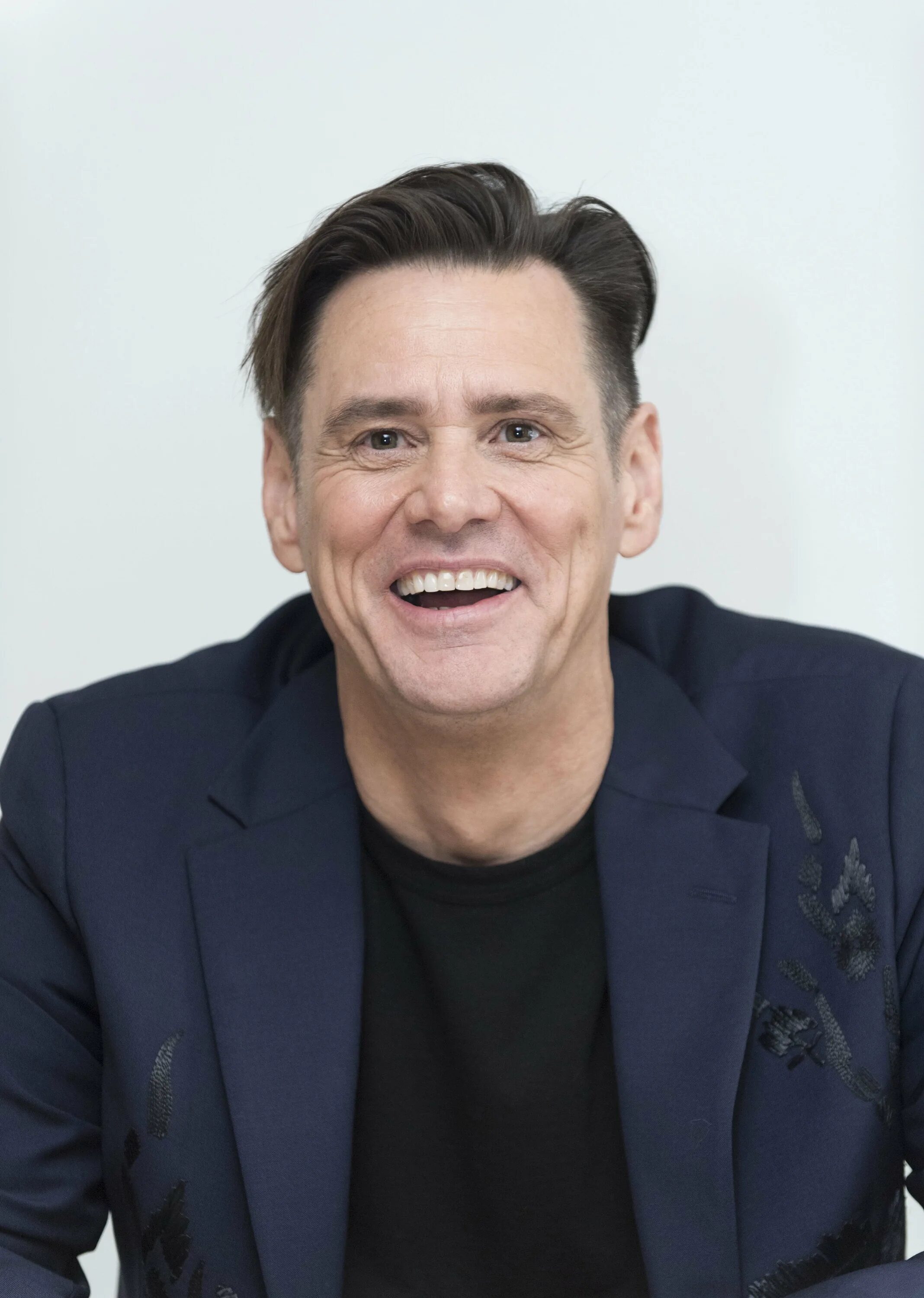 Джим керри 2021. Джим керри. Джим керри сейчас. Джим керри сейчас. Let carry.