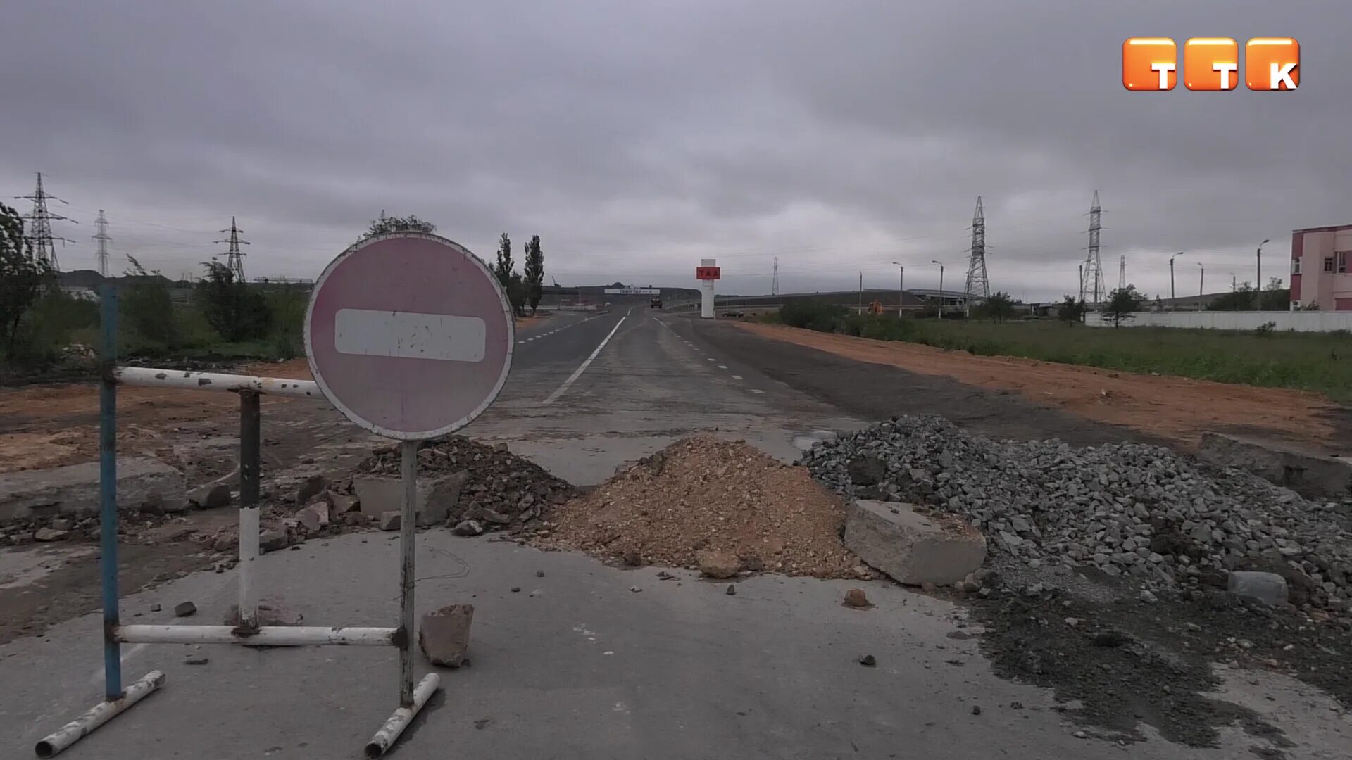 Трасса Караганда Темиртау. Дороги Темиртау. Отвалы вдоль автотрассы на Караганду. Темиртау фото с трассы. Зайза темиртау курс