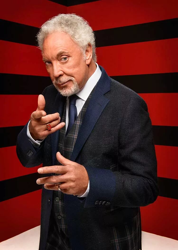 Tom jones. Tom jones. Tom jones singer. Tom johns. Tom jones в молодости.