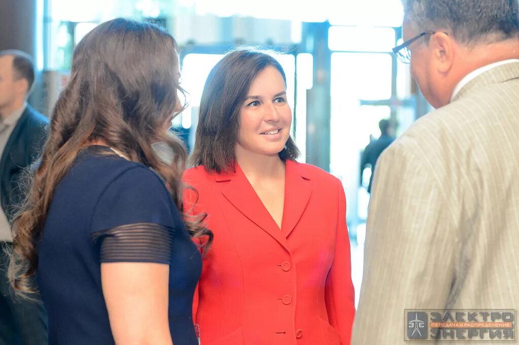 Новости 4 мая 2024. Авария ивановская область синяя осока. Казанская икона божией матери крестный ход. Новости 4 мая 2024. Пробка из грузовиков.