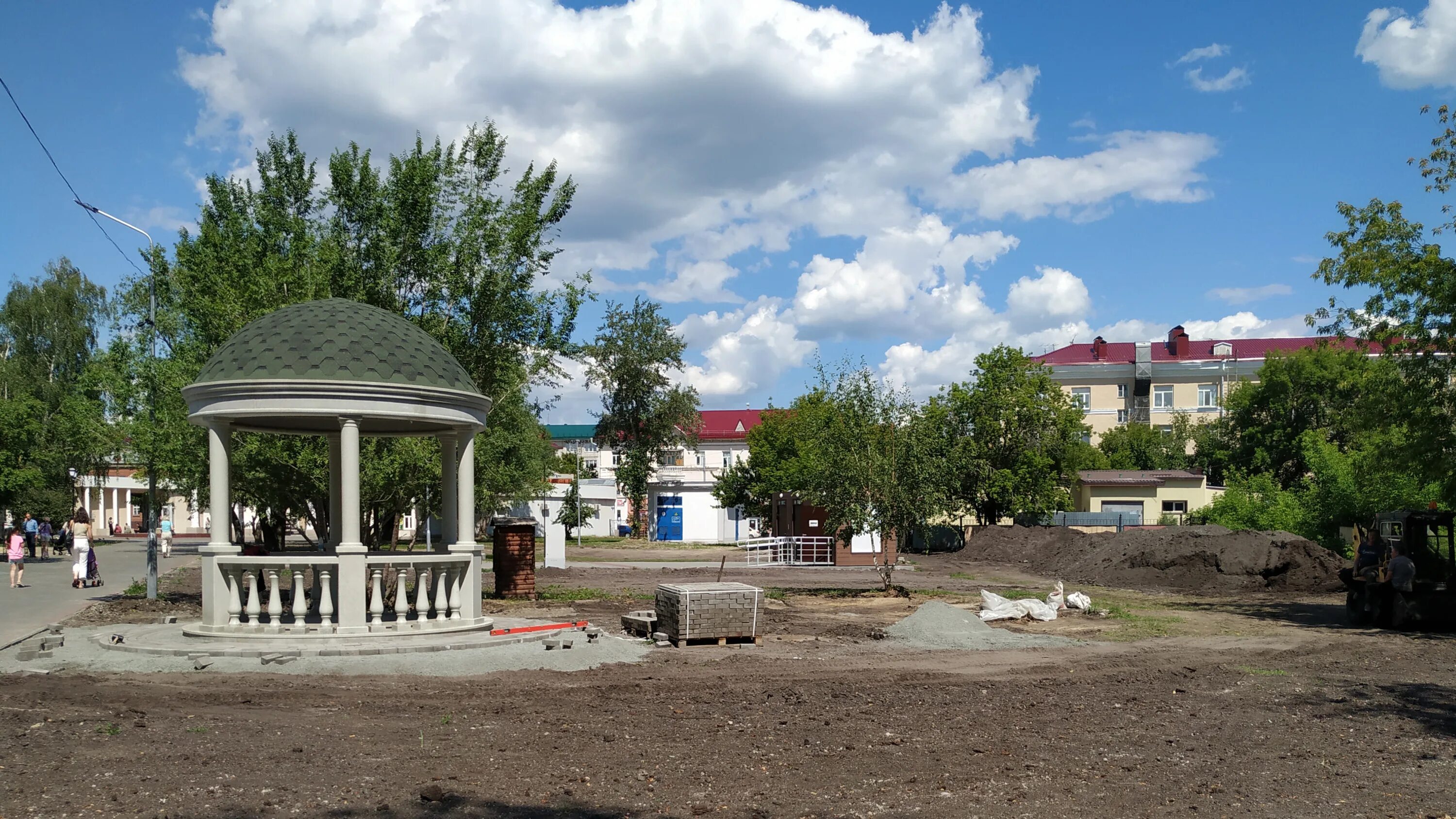 Городской сад в Курганской области - фото, описание на GoRu