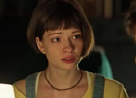 Aktrisa Anna Vasilyeva yalangoch