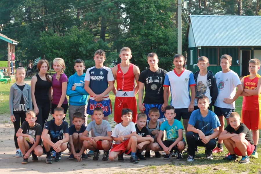 Сокол детский лагерь ульяновск сайт. Лагерь сокол уфа. Спортивный лагерь сокол ульяновск акшуат. Лагерь сокол ульяновск. Оздоровительный лагерь сокол ачинский район.