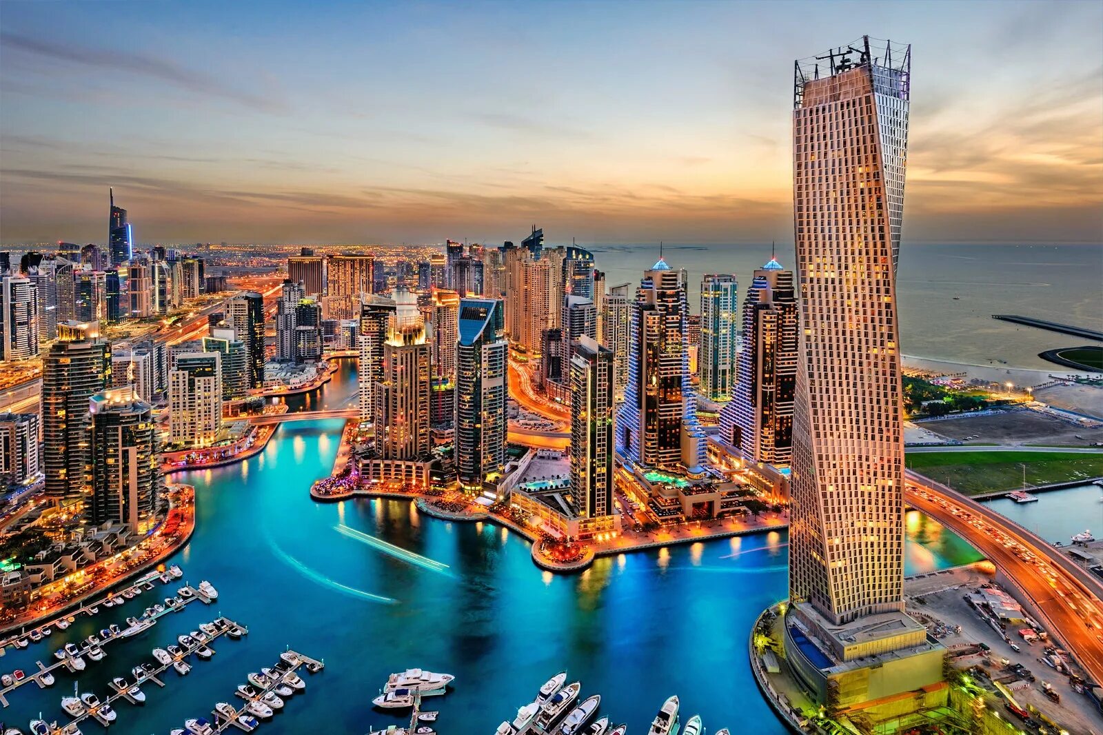 Uae cities. ОАЭ 8к. Высотки в Абу Даби.