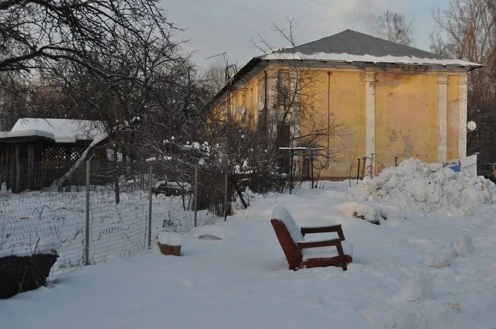 Поселок шлюзы. Поселок шлюзы Печатники. Поселок шлюзы Маяк. Поселок шлюзы Нагатинский Затон. Заброшенный Маяк. Посёлок шлюзы.