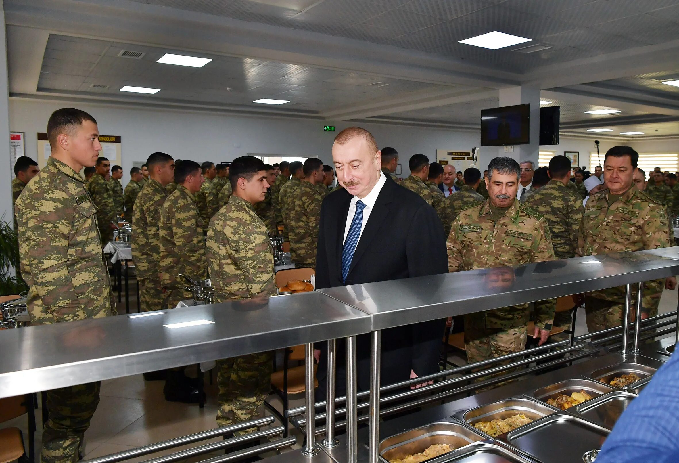 Создания на территории воинской части Узбекистана столовых.