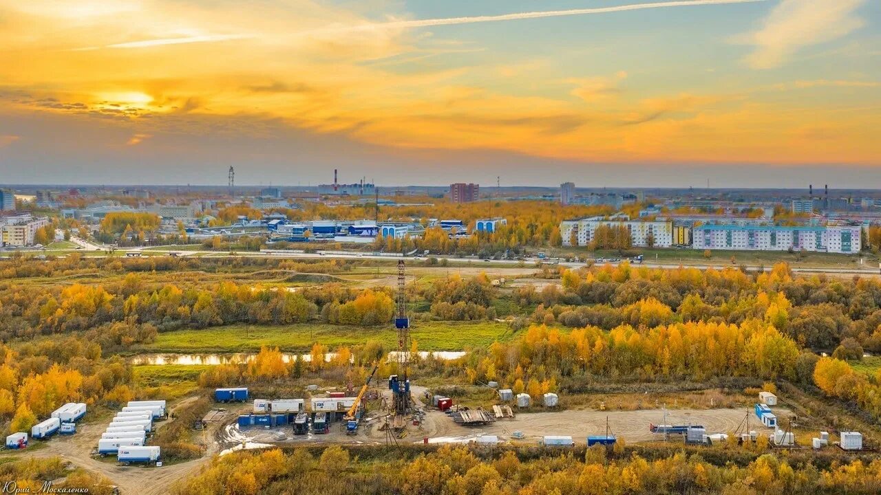 Нефтеюганск п. Юганск нефтеюганск. нефтеюганск 2005. нефтеюганск осень. нефтеюганск осенью.