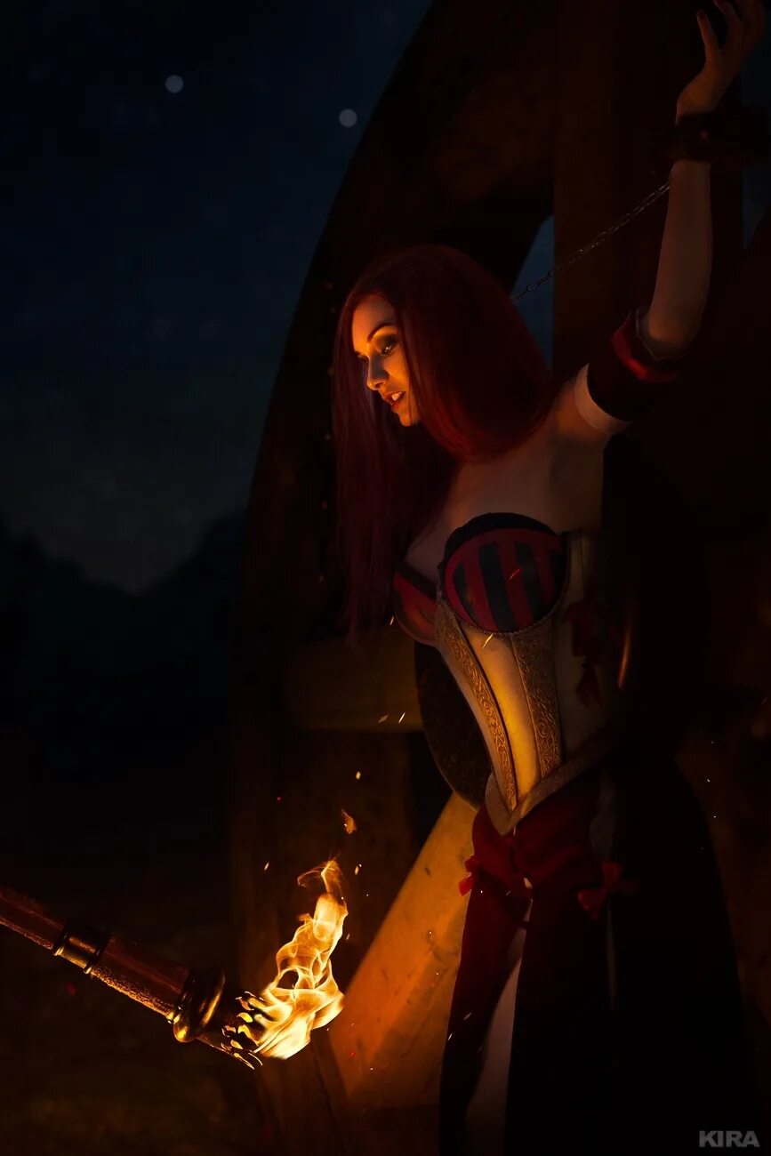 Пожар в кафе чародейка комсомольск на амуре. Поджог чародейки. Сабрина глевиссиг гвинт. Пожар нпз комсомольск-на-амуре 2023. Пожар в кафе чародейка комсомольск на амуре.