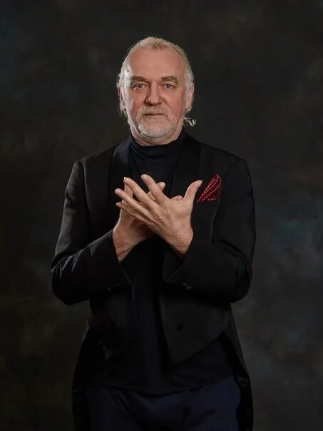 Пономаренко дирижер. Игорь пономаренко терем квартет. Дирижер пономаренко. Пономаренко дирижер. Игорь пономаренко терем квартет.