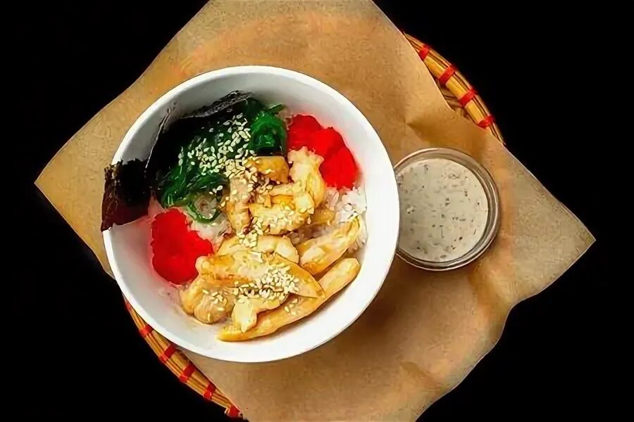 Cho хочешь. Поке с курицей. поке с тофу. cho vietnamese food, сургут. поке сургут.