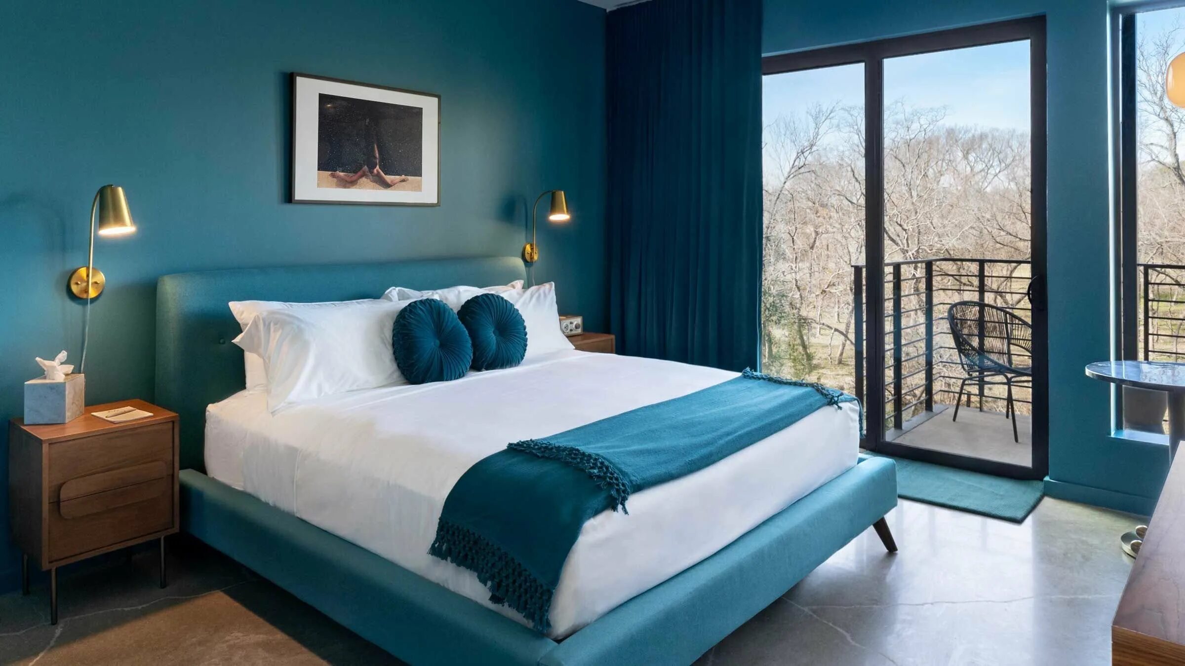 Цветвилл. Бирюзовая спальня. Спальня в синих тонах. Спальня цвета морской волны. Спальня в бирюзовом цвете.
