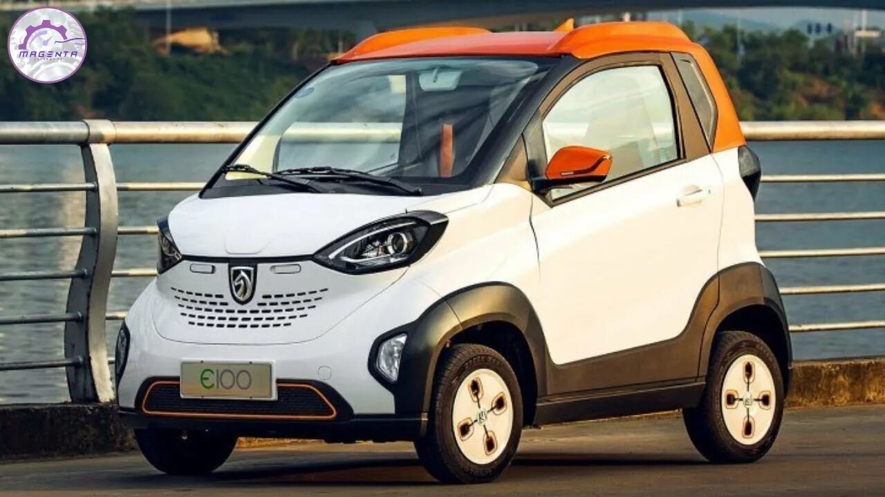 Самый дешевый китайский. Электромобиль Baojun e100. Электрокар Baojun e100,. Baojun e100 китайский электромобиль салон. Китайский электроавтомобиль Wuling.