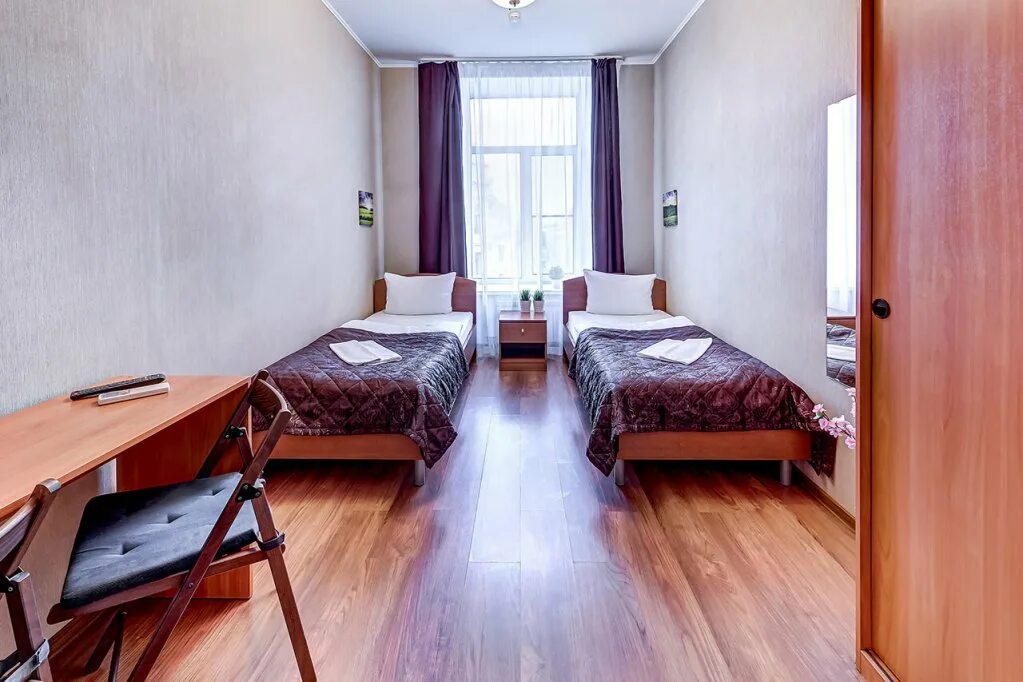 Отель демократ санкт-петербург. Отель демократ санкт-петербург. Отель демократ санкт-петербург невский 147. Отель демократ на невском санкт-петербург. Демократ на невском 147.