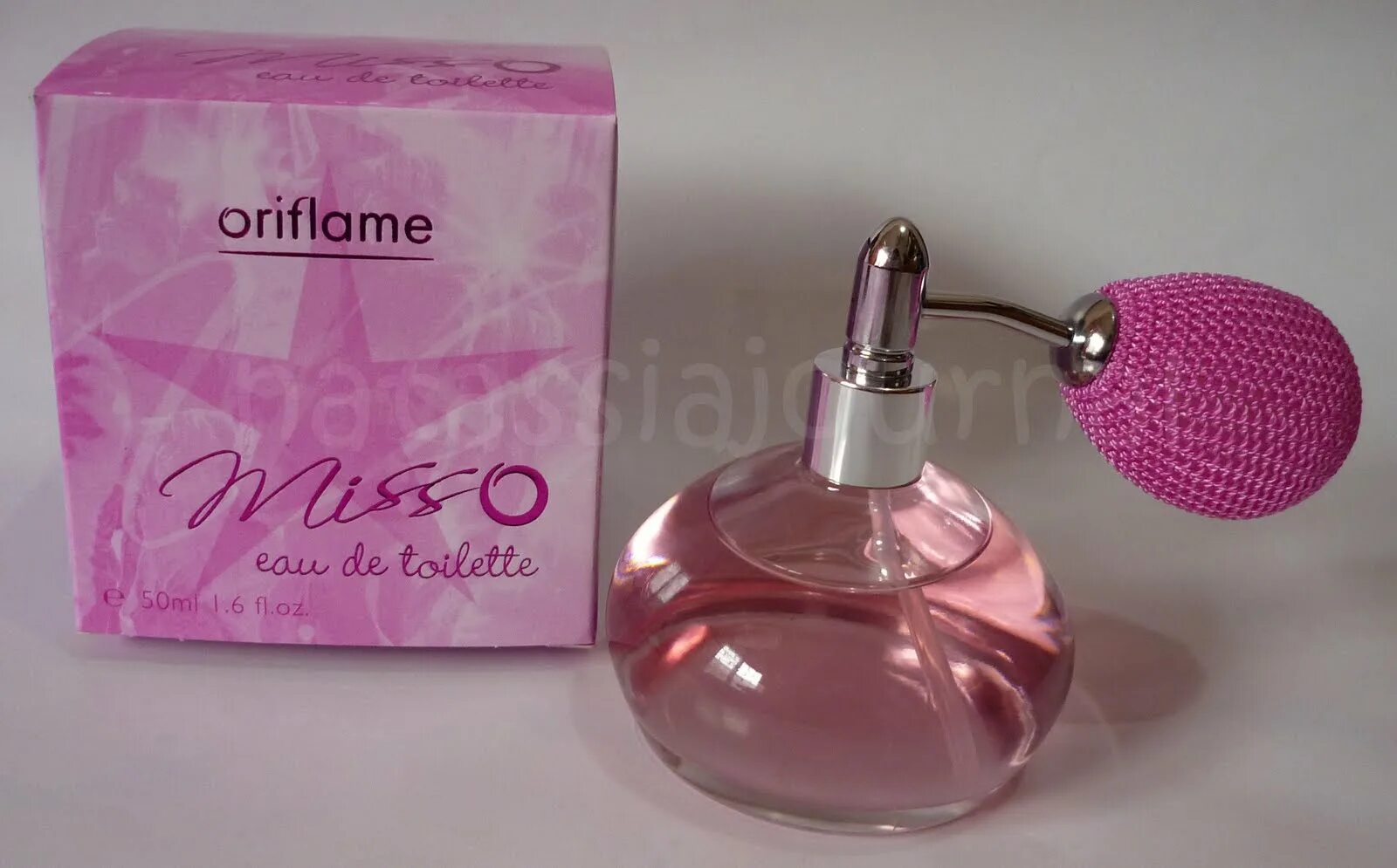 Туалетная вода мисс о орифлейм голубая. Miss o орифлейм. Туалетная вода oriflame miss o. Духи miss o от орифлейм. Туалетная вода орифлейм misso.
