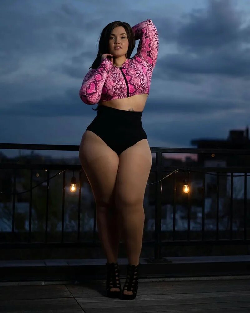 Эшли алексис модель плюс сайз ashley alexiss 2019. Женщины с пышными формами пышными жопами. Женщины с пышными формами пышными жопами. Анастасия квитко big. Анастасия квитко 2022.