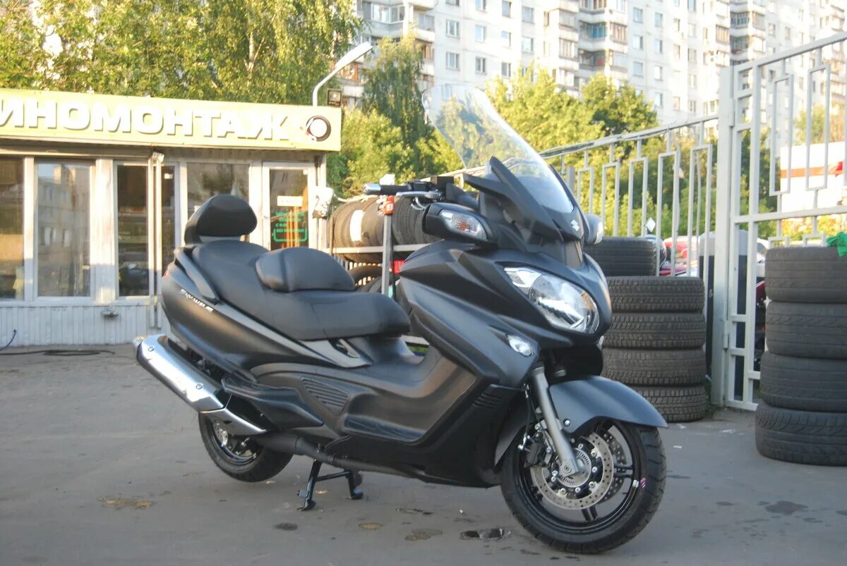 Сузуки бургман скайвей 650. Burgman 650 2005. Suzuki skywave 650. Сузуки скайвэй 650. Suzuki skywave 650 abs.