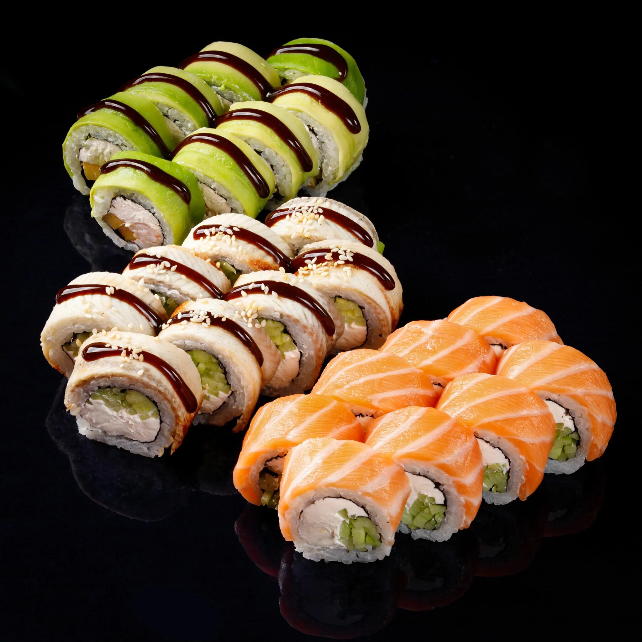 Роллы спейс. Ролл зеленый дракон. спейс суши. space sushi москва. space sushi ивлев.