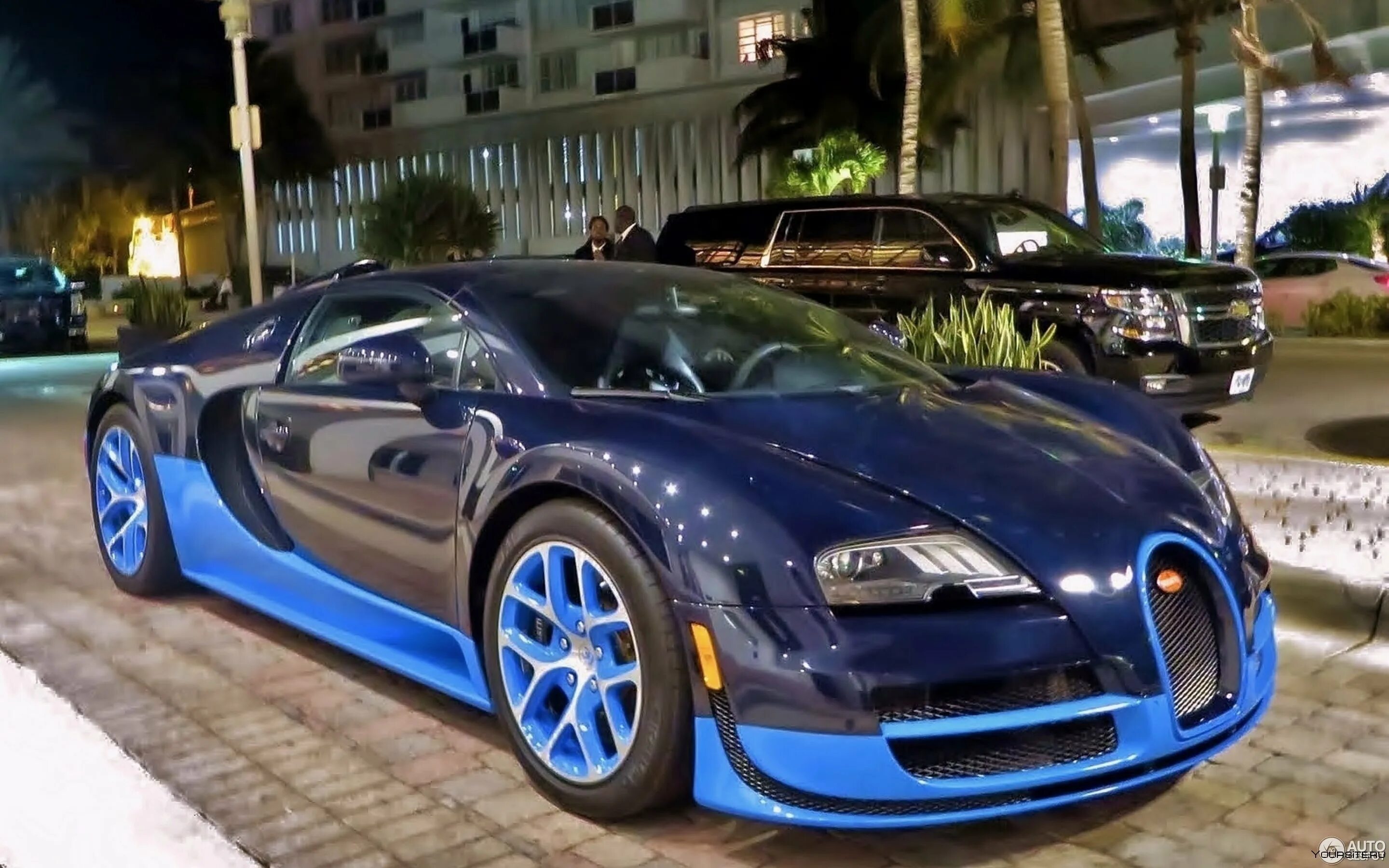 Бугатти Вейрон 2022. Бугатти Вейрон 2023. Bugatti Veyron 16.4 Grand Sport Vitesse. Бугатти Вейрон Сочи.