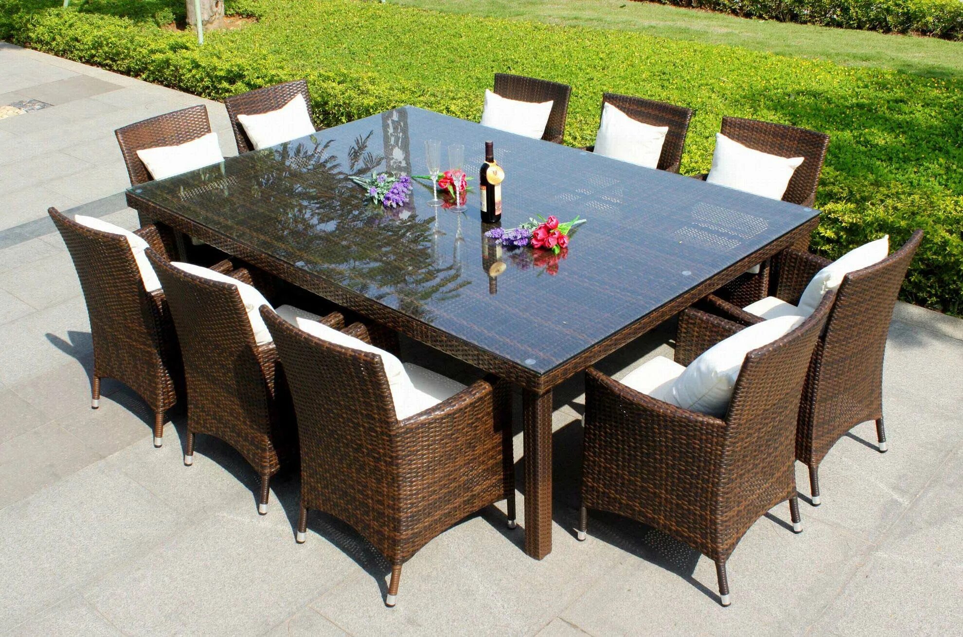 Уличный стол. Столик на террасу. Кованый стол во двор. Стол садовый гарден g75. Кованная уличная мебель.