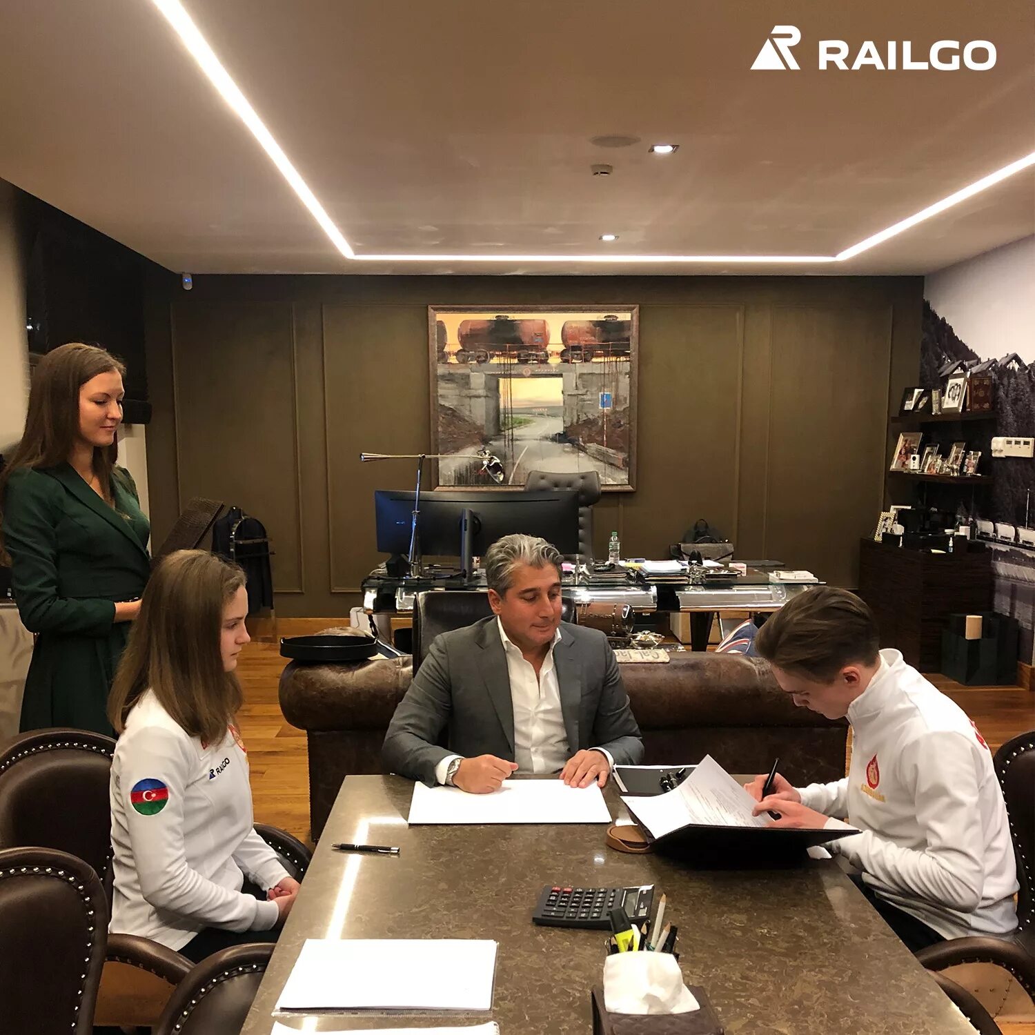 Railgo. Railgo халилов.