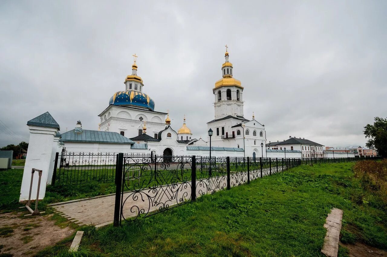 Абалакский мужской монастырь. Абалакский Знаменский монастырь. Тобольский Абалакский монастырь. Абалак Тобольск монастырь. Абалак. Абалакский Знаменский монастырь..