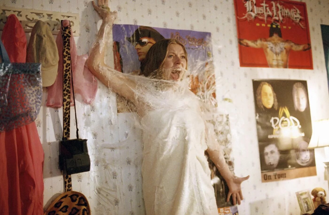 сэм фёрстенберг пауки 2. нападение гигантских пауков. атака пауков 2. атака пауков 2002 скарлетт йоханссон. атака пауков фильм 2002 тарантул.